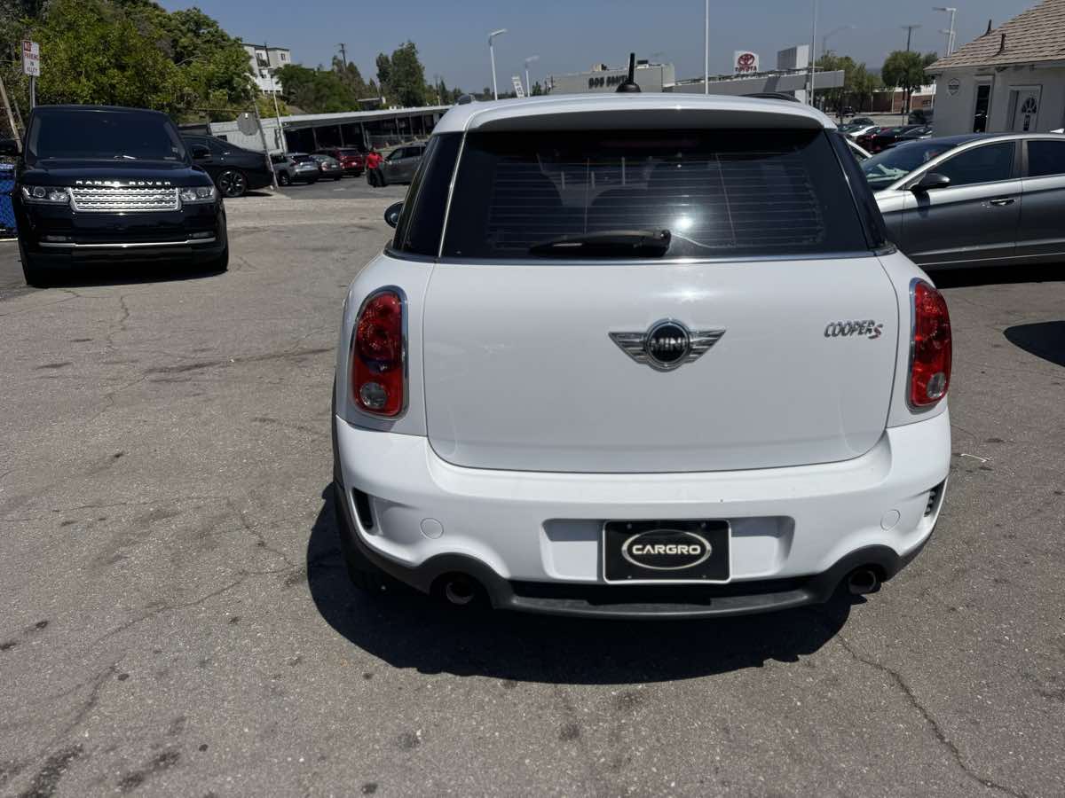 2014 Mini Countryman S photo 4