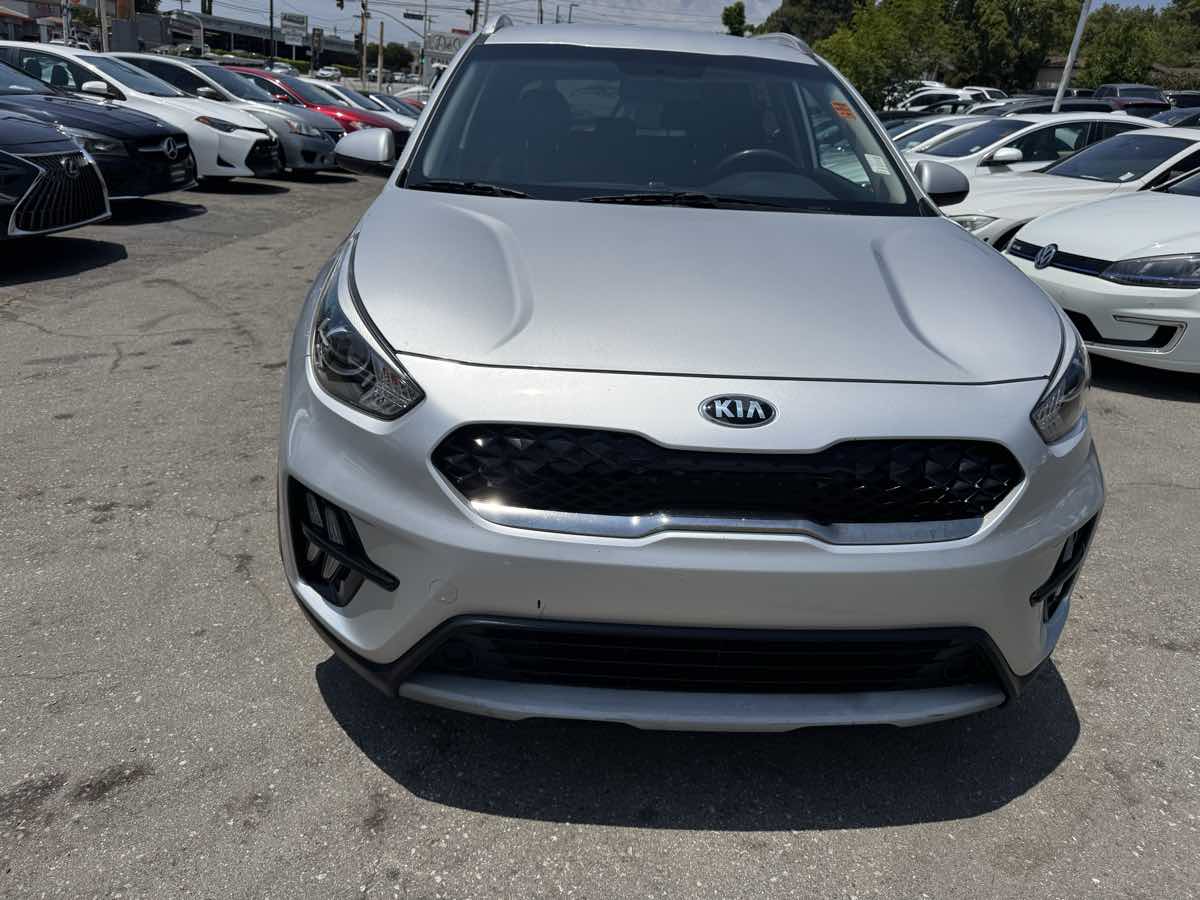 2020 Kia Niro LX - Photo 2