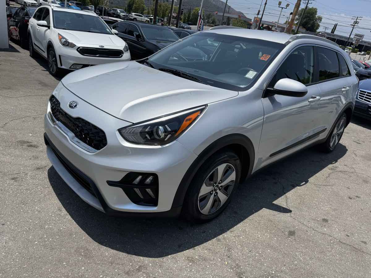 2020 Kia Niro LX - Photo 3