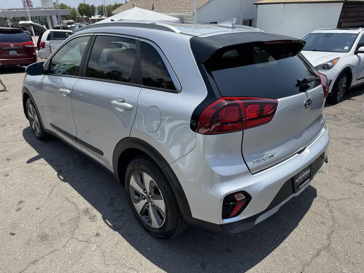 2020 Kia Niro LX - Photo 4