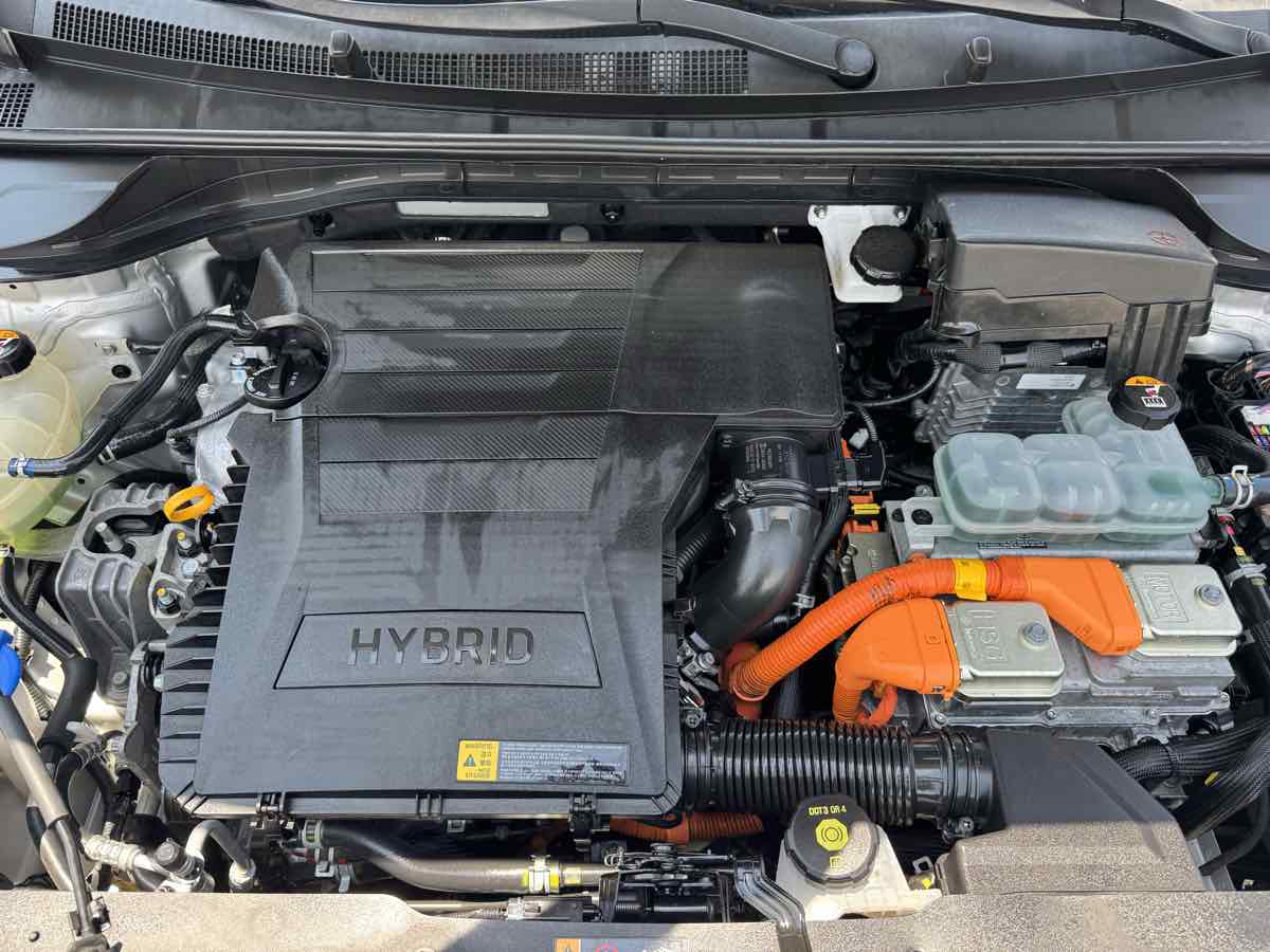 2020 Kia Niro LX - Photo 17