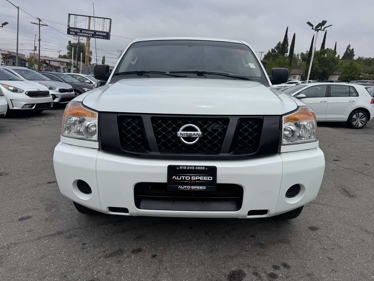 2015 Nissan Titan S photo 3