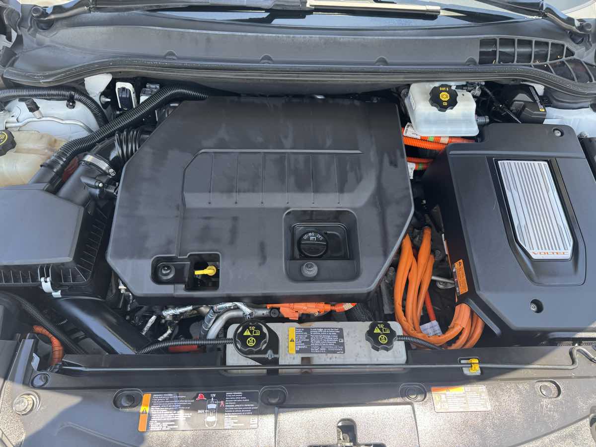 2014 Chevrolet Volt photo 23