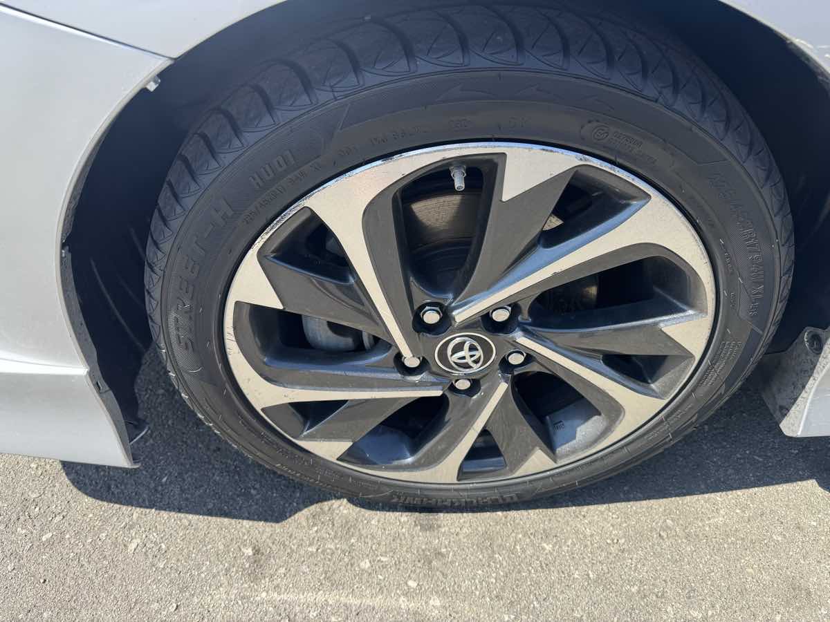 2017 Toyota Corolla iM photo 4