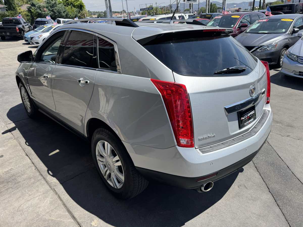 2012 Cadillac SRX Luxury photo 3