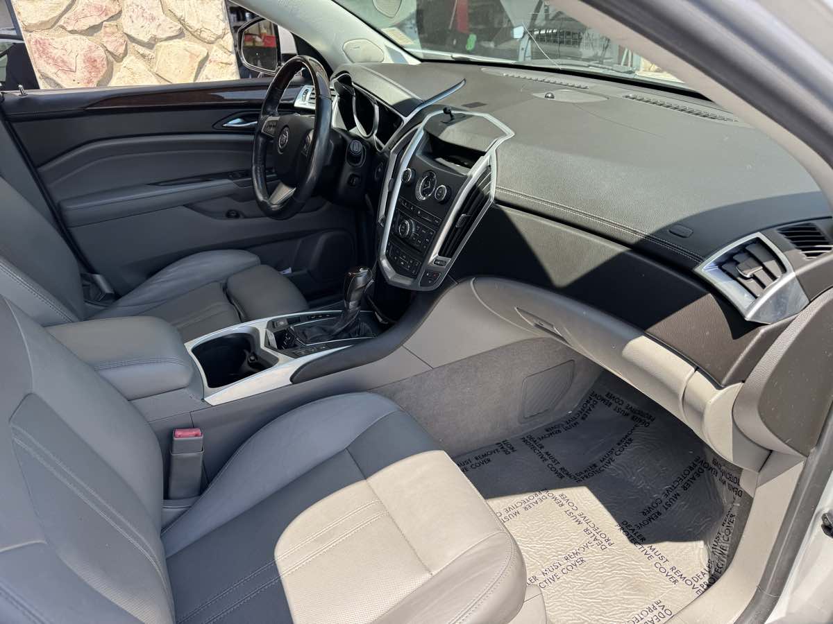 2012 Cadillac SRX Luxury photo 7