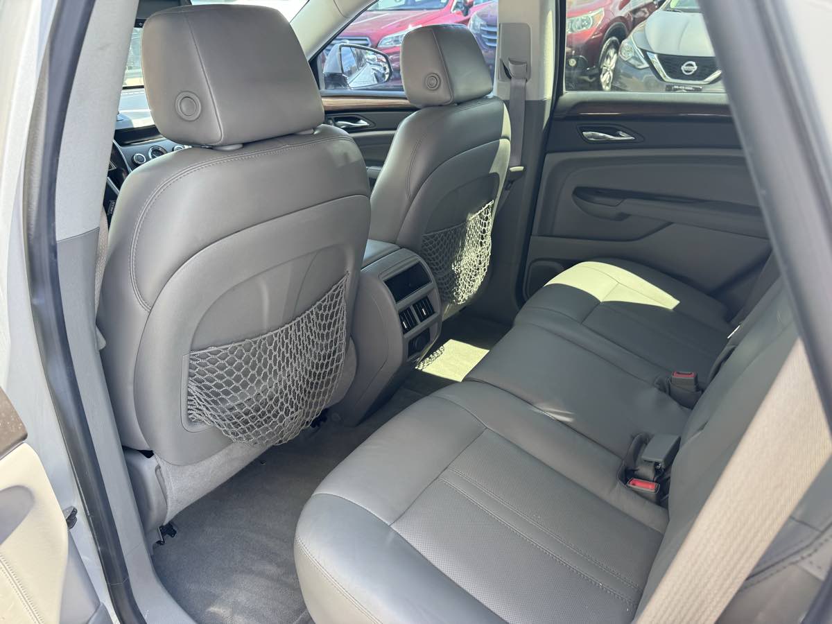 2012 Cadillac SRX Luxury photo 11