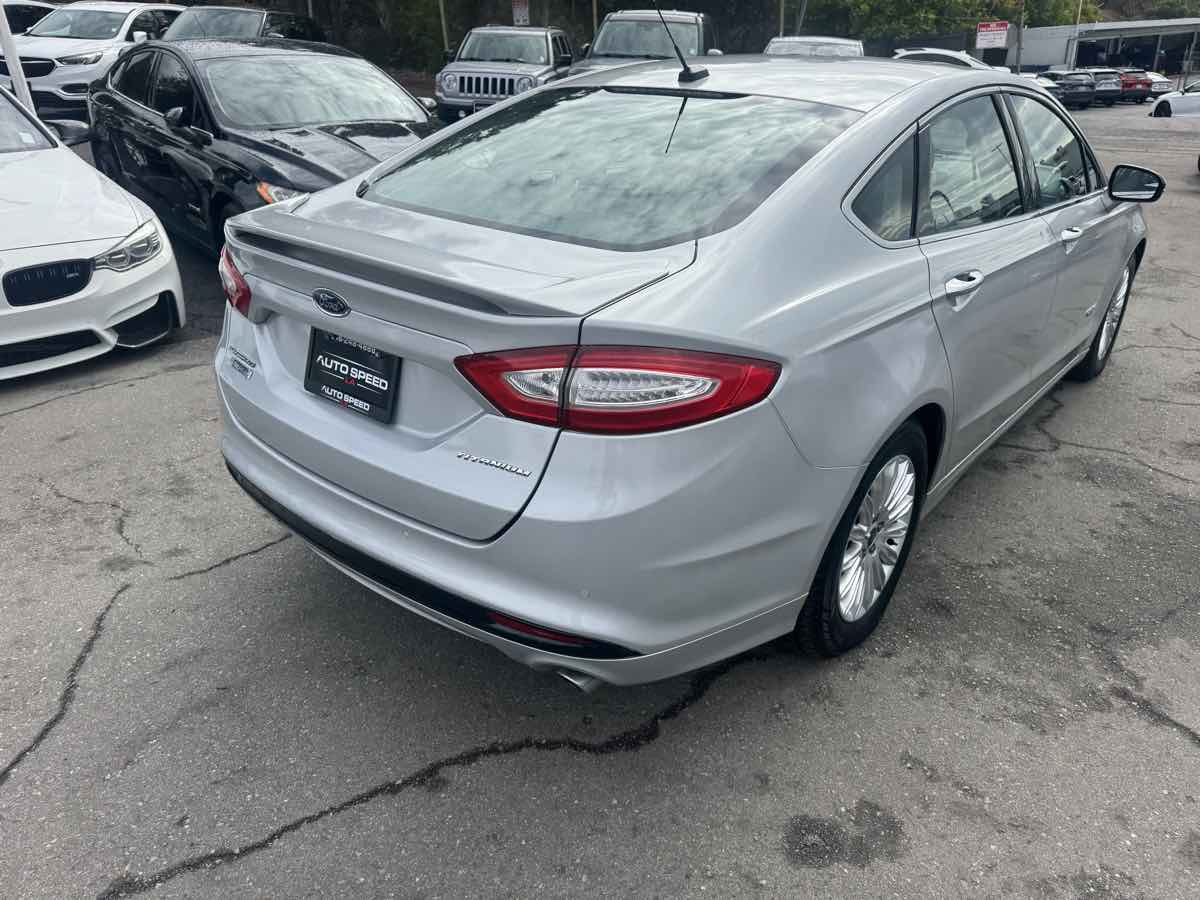 2014 Ford Fusion Energi Titanium photo 2