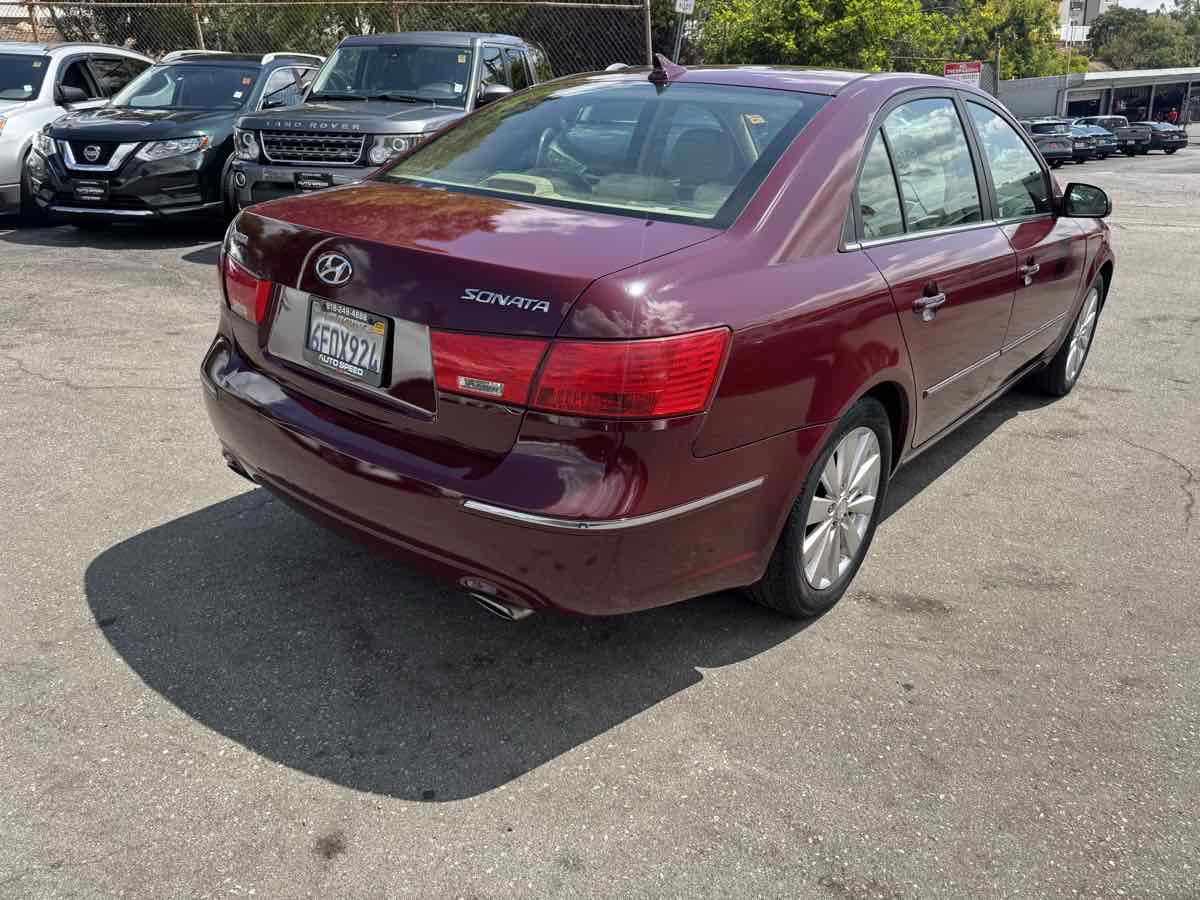2009 Hyundai Sonata Limited photo 3