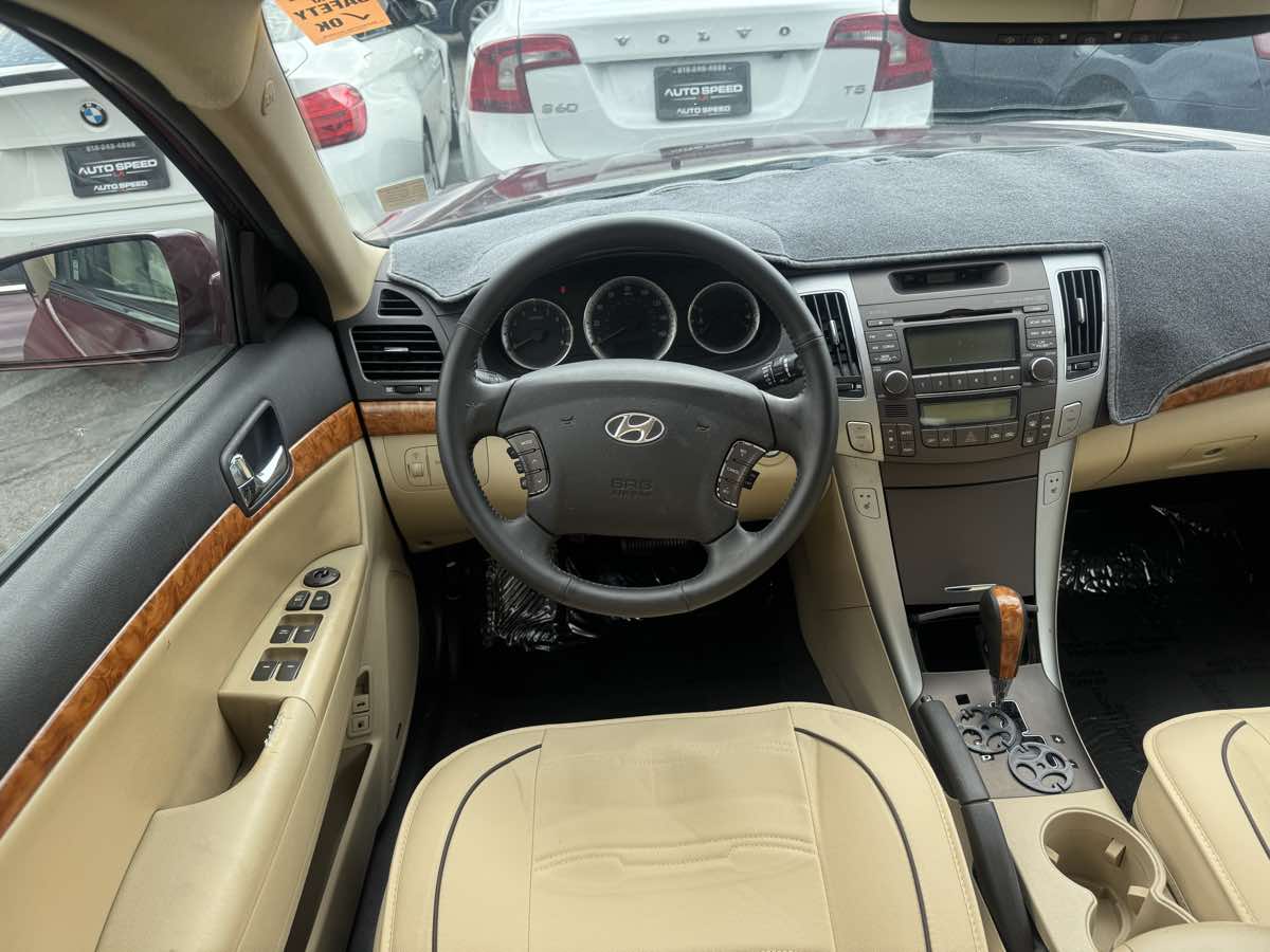 2009 Hyundai Sonata Limited photo 15