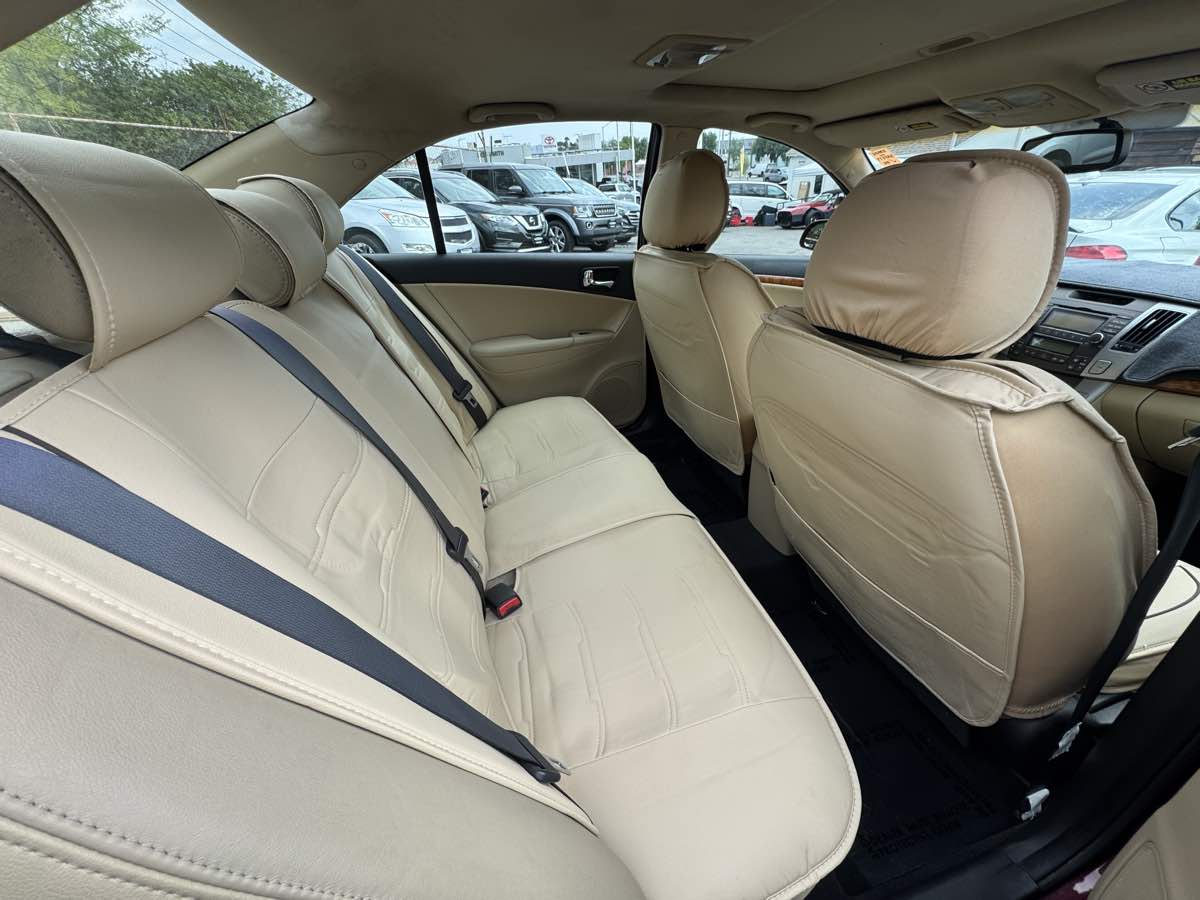 2009 Hyundai Sonata Limited photo 16