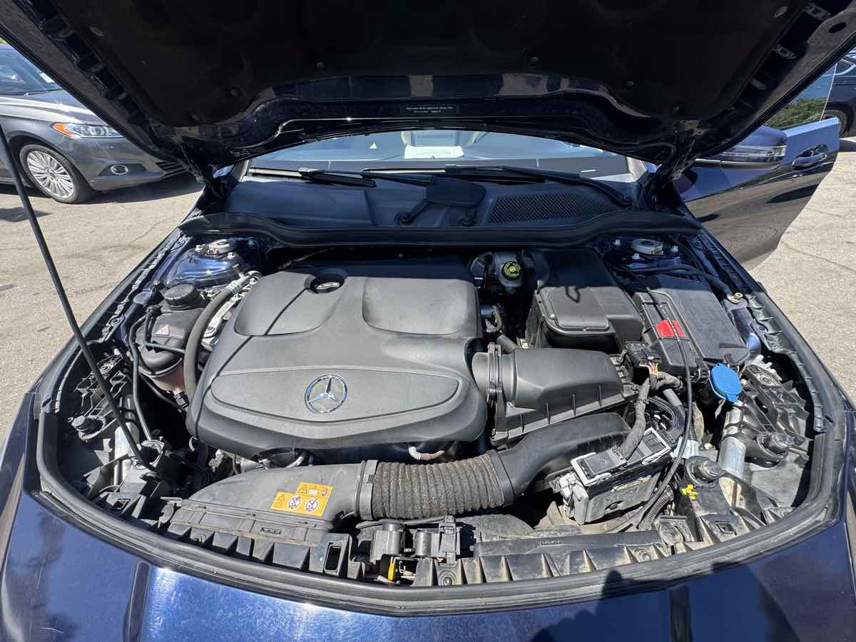 2017 Mercedes Benz CLA 250 photo 16