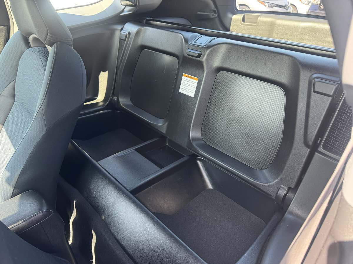 2016 Honda CR-Z LX photo 14