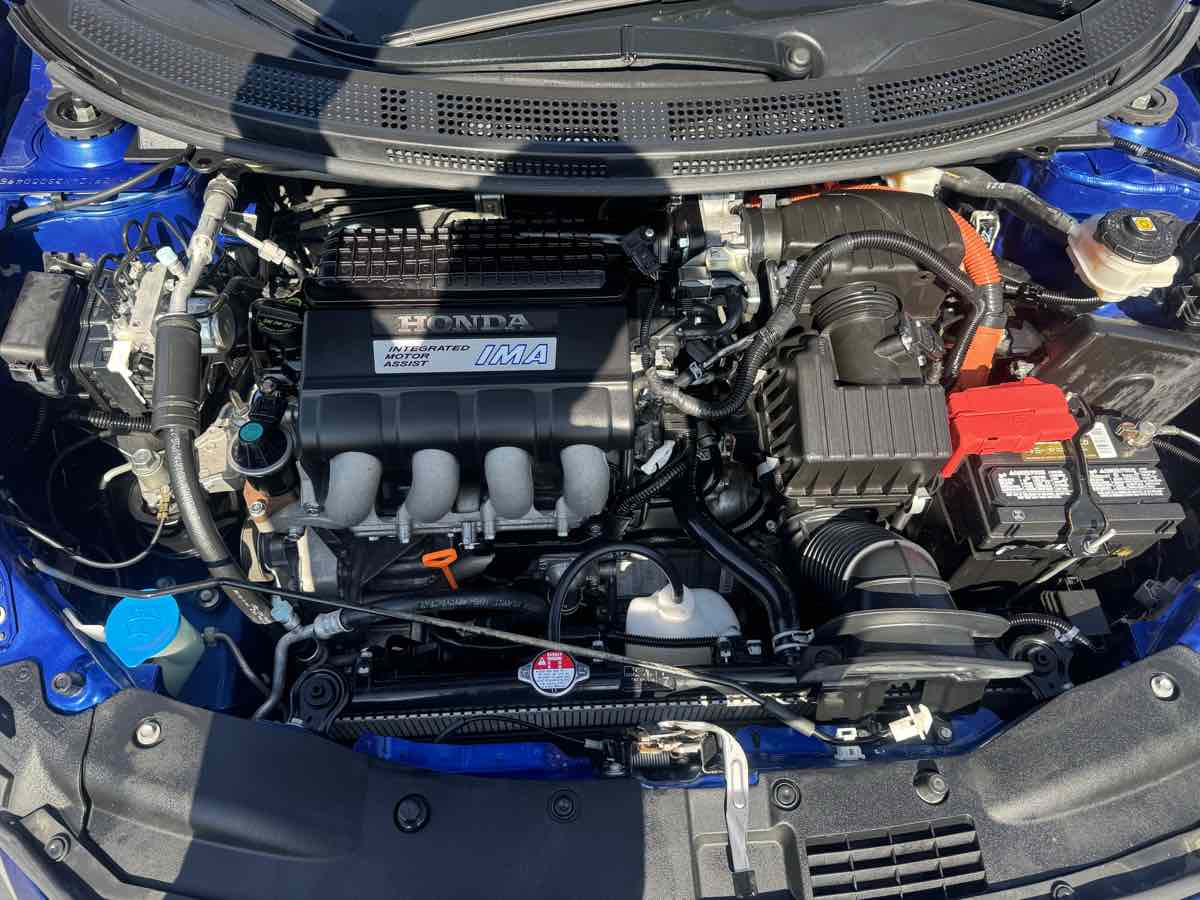 2016 Honda CR-Z LX photo 16