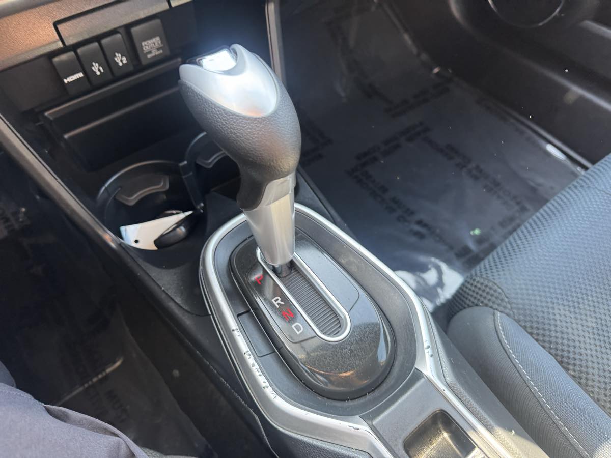 2016 Honda CR-Z LX photo 19