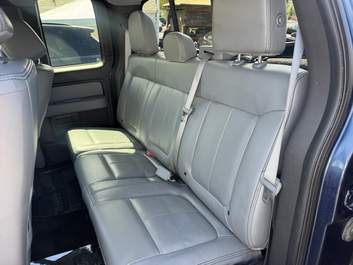 2014 Ford F-150 XLT photo 15