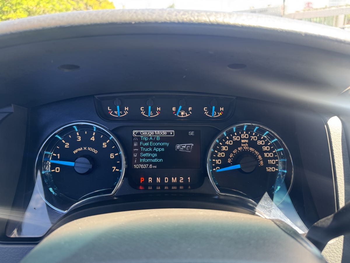 2014 Ford F-150 XLT photo 22