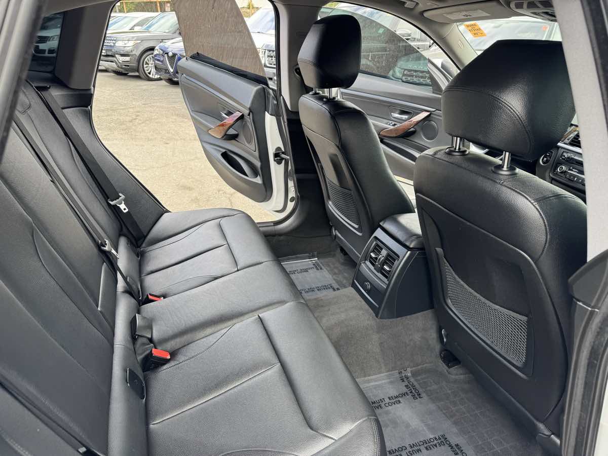 2015 Bmw 328i xDrive GT SULEV-PZEV photo 14