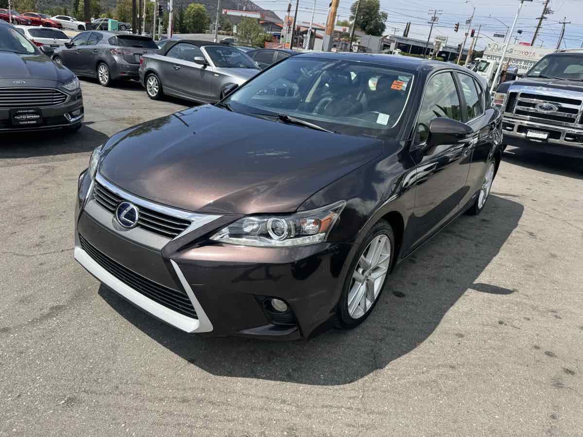 2014 Lexus CT 200h photo 3