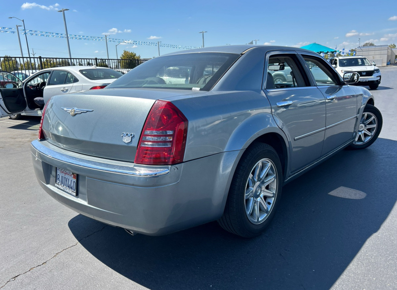 2006 Chrysler 300 C LX photo 2