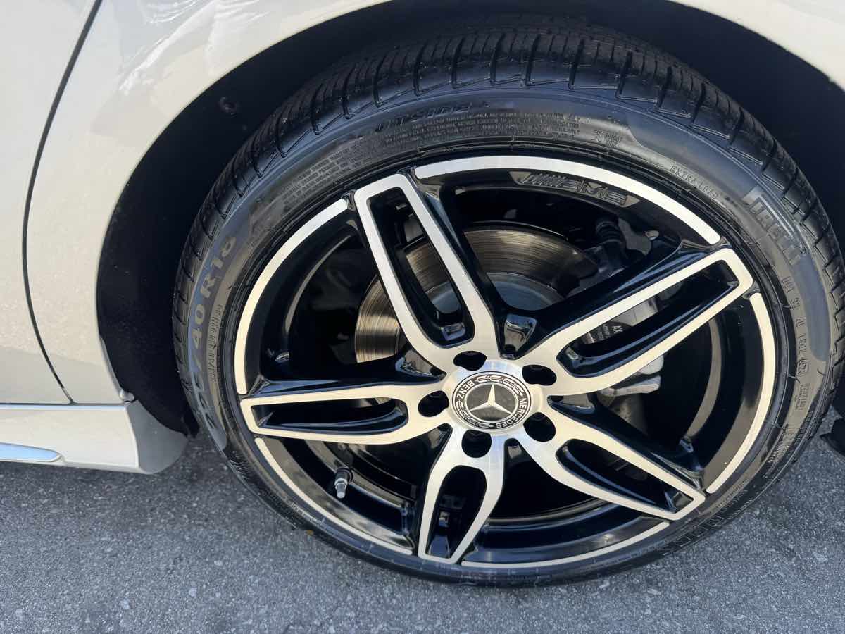2019 Mercedes Benz CLA 250 photo 6