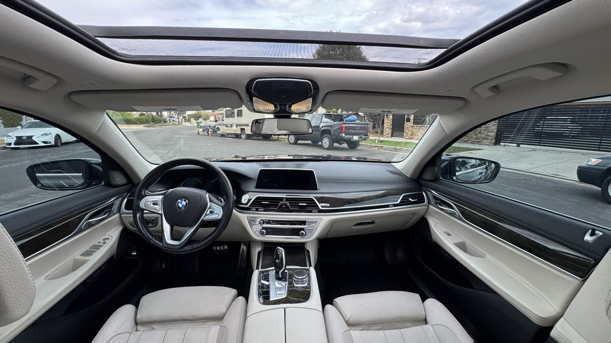 2016 Bmw 740i 7-series photo 11