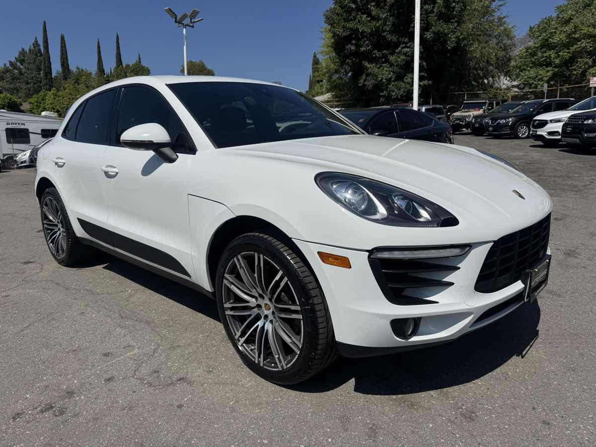 2017 Porsche Macan