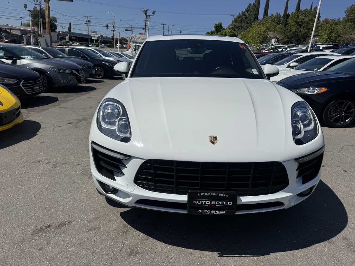 2017 Porsche Macan S photo 2