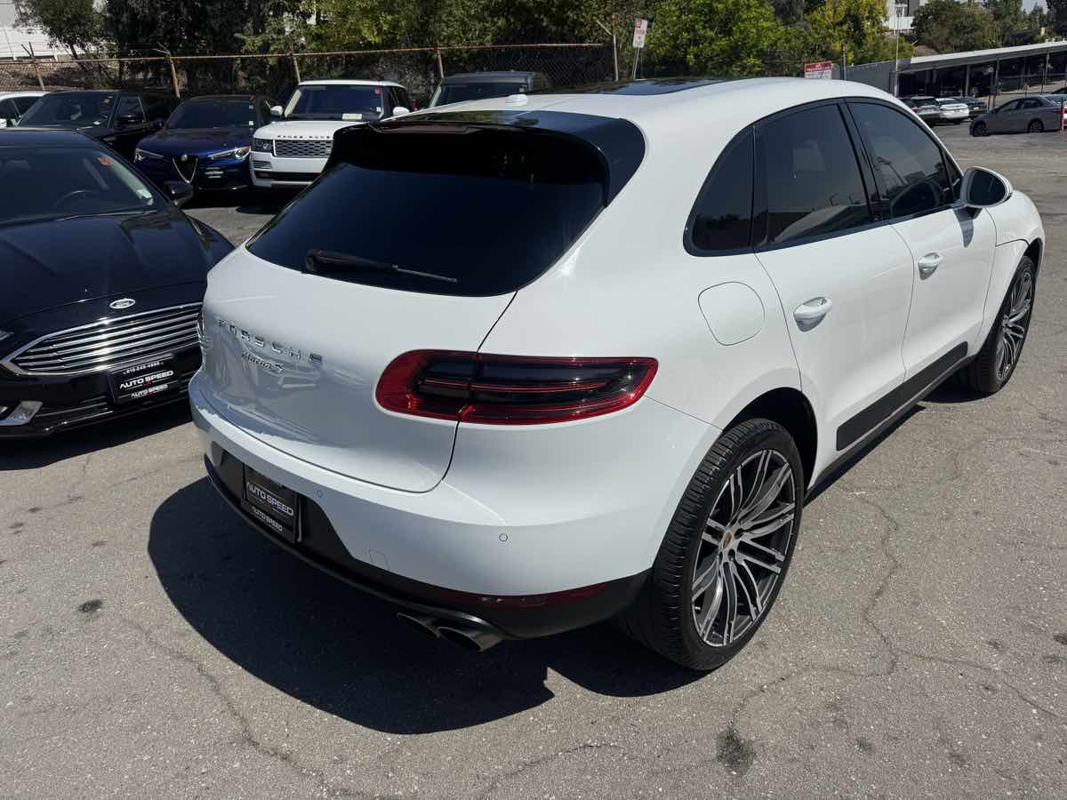 2017 Porsche Macan S photo 6