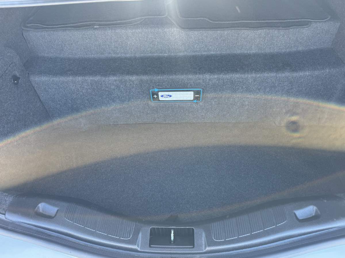 2017 Ford Fusion Energi Titanium photo 13