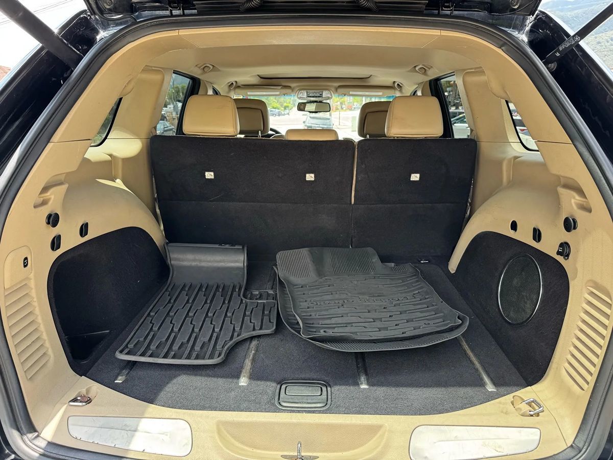 2014 Jeep Grand Cherokee Limited photo 16