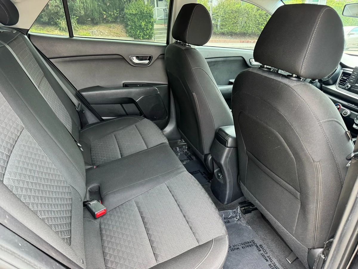2018 Kia Rio LX S photo 12