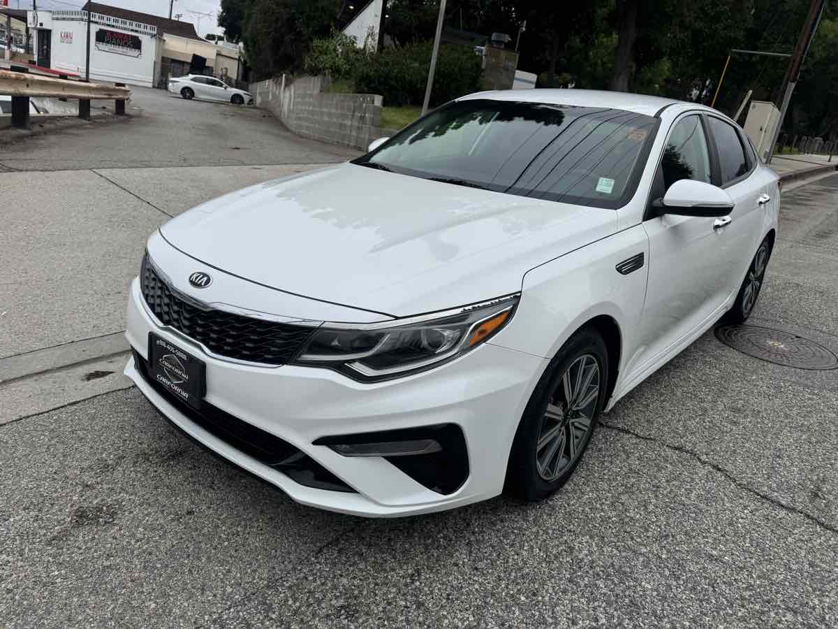 2019 Kia Optima LX S photo 3