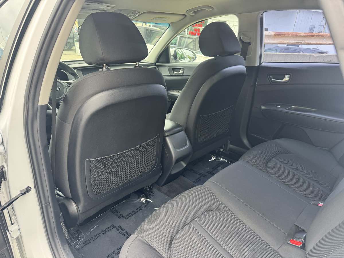 2019 Kia Optima LX S photo 14