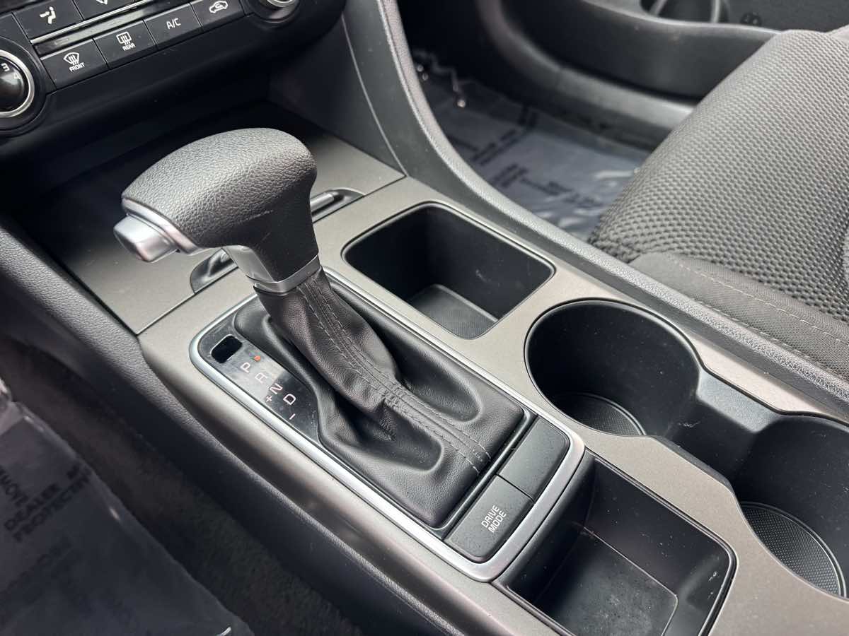 2019 Kia Optima LX S photo 20