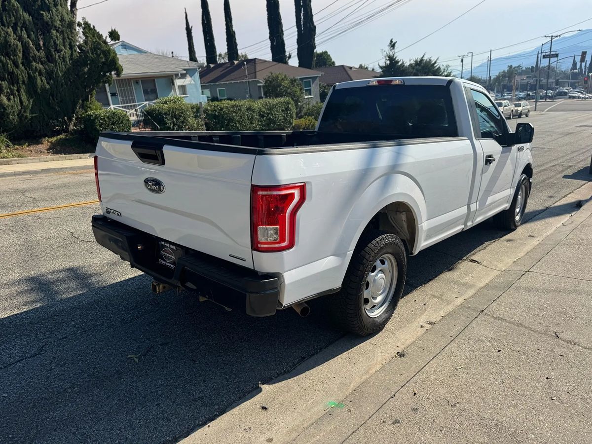 2015 Ford F-150 XL photo 4