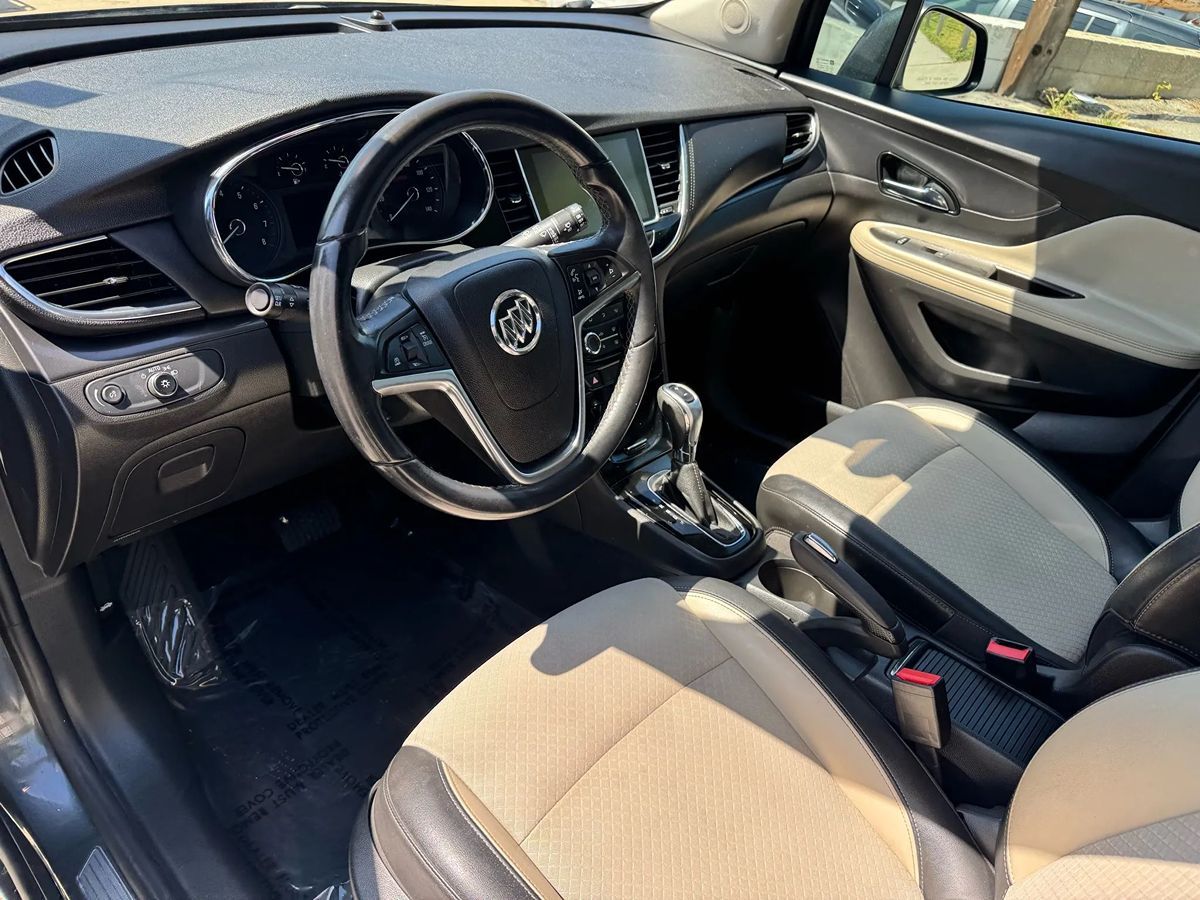 2018 Buick Encore Preferred photo 9