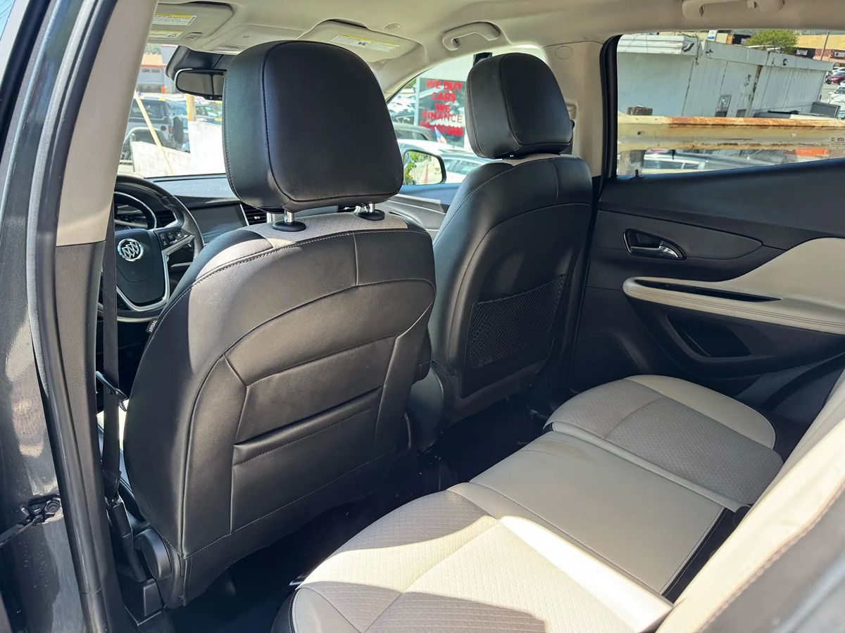 2018 Buick Encore Preferred photo 17