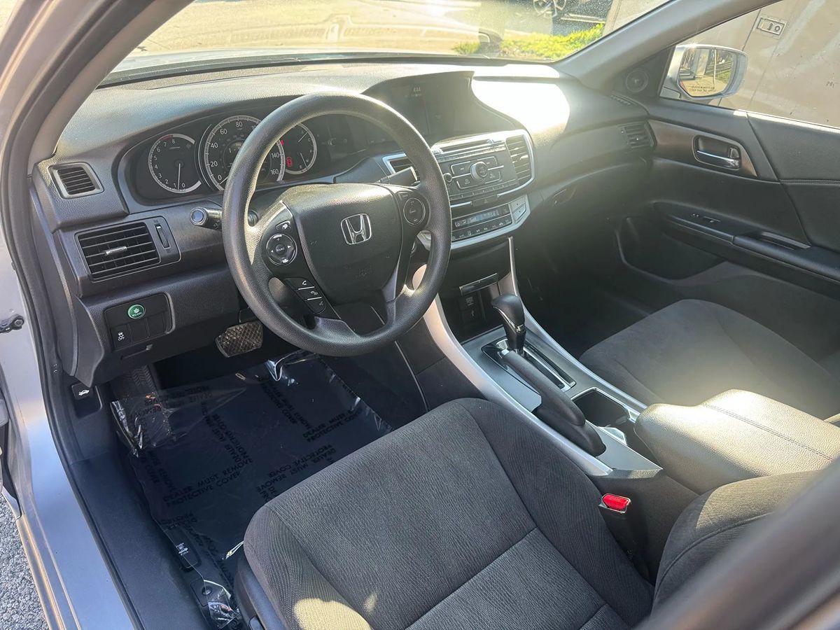 2014 Honda Accord EX photo 8