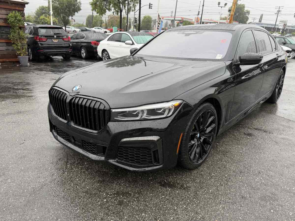 2020 Bmw 740i Sedan photo 3