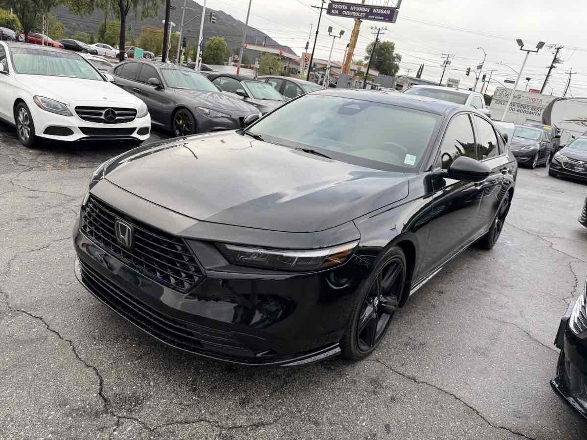 2024 Honda Accord Hybrid Sport-L photo 3