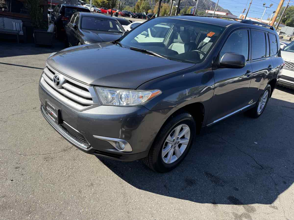 2012 Toyota Highlander Base Hybrid photo 3