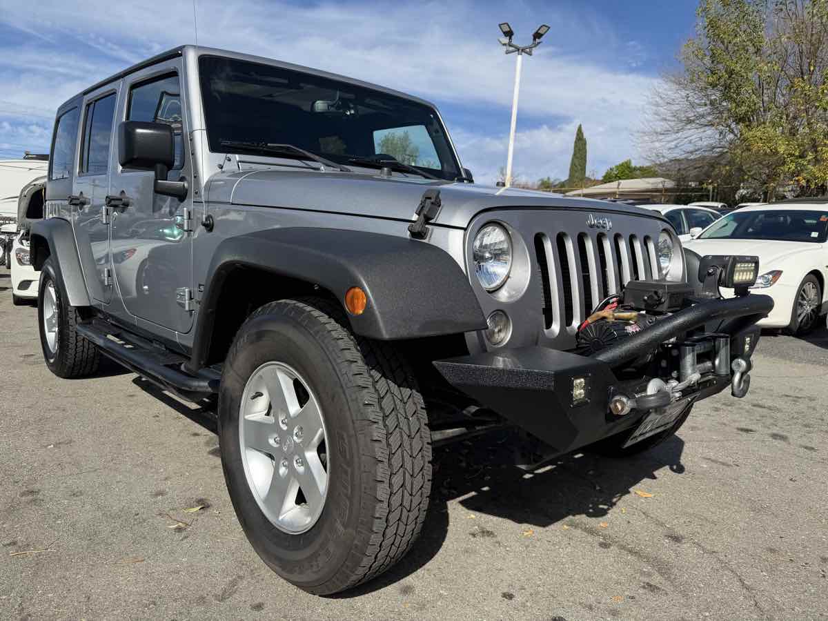 2015 Jeep Wrangler Sport's photo