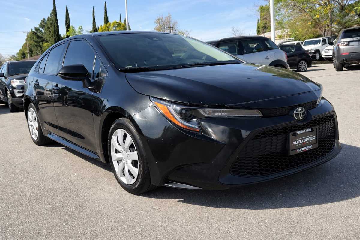 2020 Toyota Corolla LE AT's photo