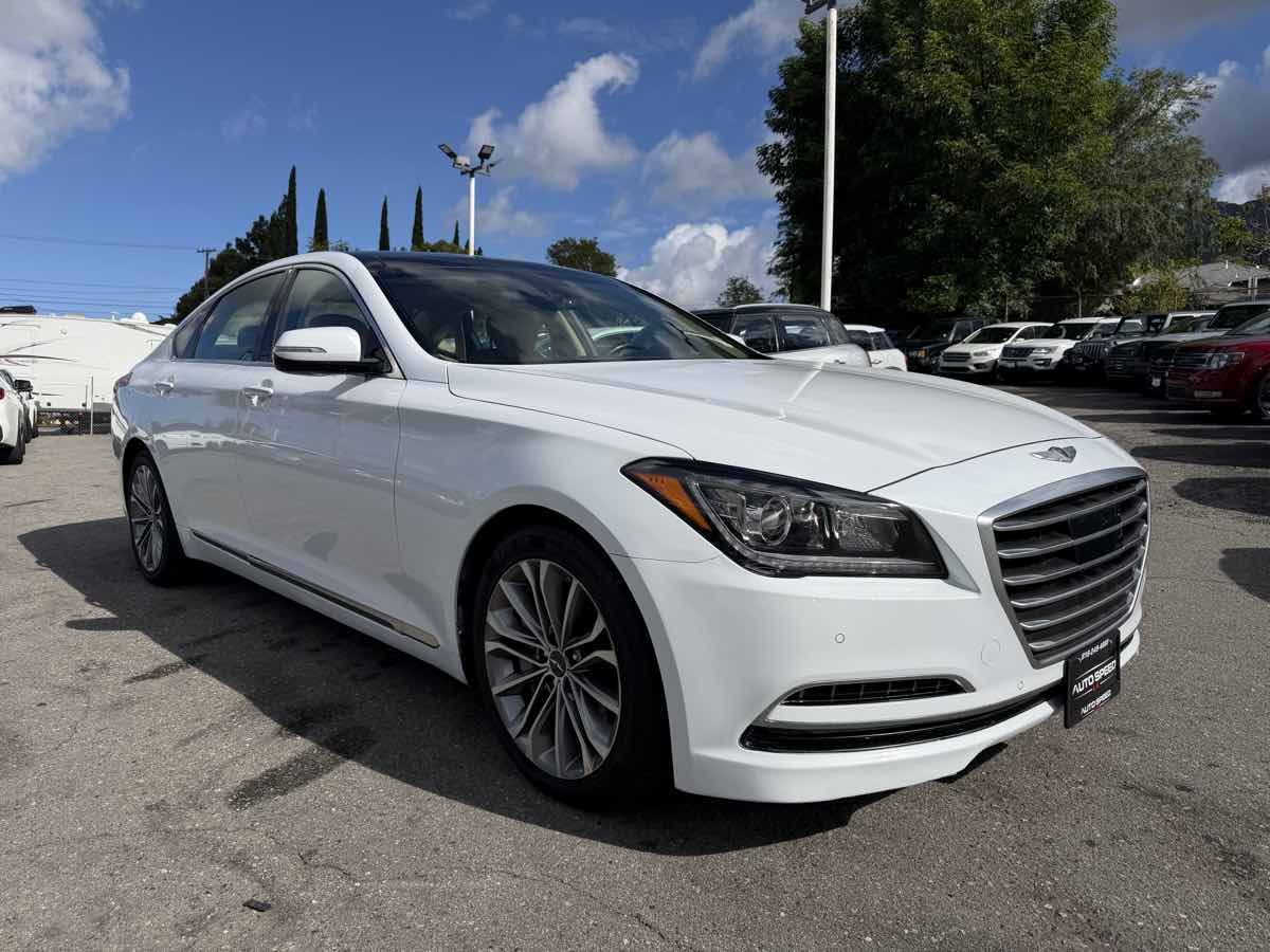 2015 Hyundai Genesis 3.8 RWD's photo