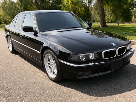 Sold 2000 BMW 7 Series 740iA