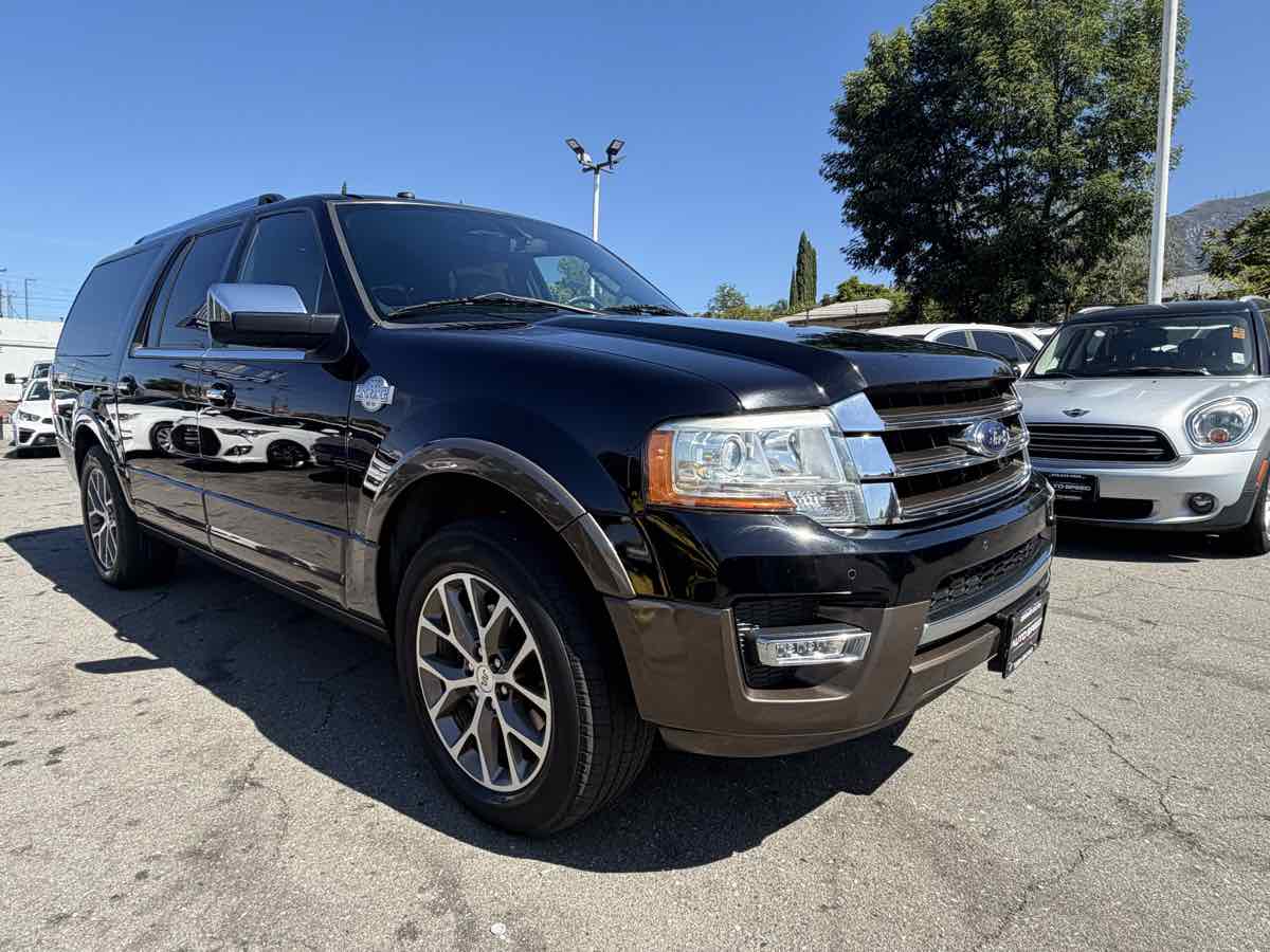 2016 Ford Expedition King Ranch EL's photo