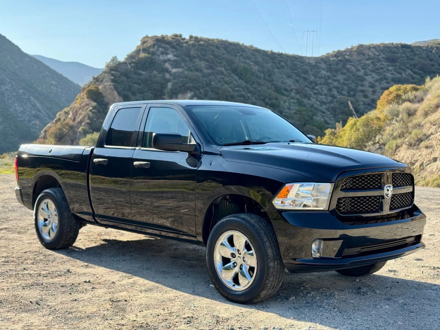 2019 RAM 1500 Classic Express 4x4 Quad Cab 6'4's photo