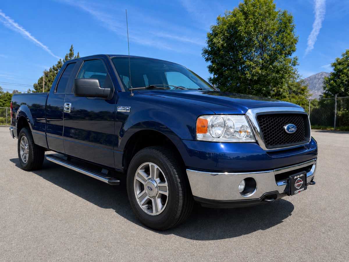 2007 Ford F-150 XL 4x4 SuperCab 145-in Styleside's photo