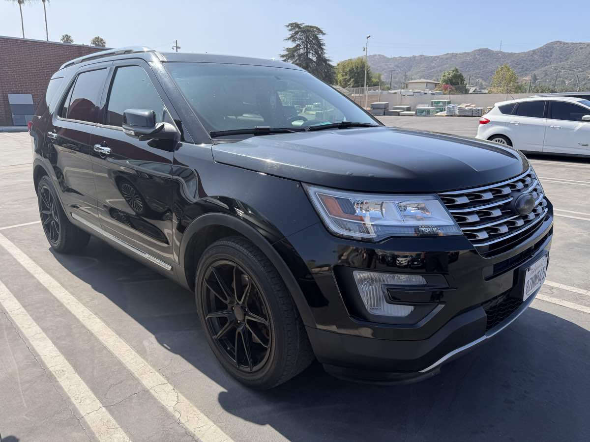 2016 Ford Explorer Limited FWD's photo